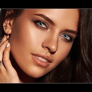 Quartzo lenses